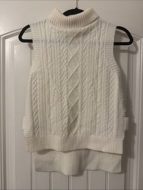 NWOT bishop + young white/cream Cable-Knit Sleeveless Turtleneck Vest - XS